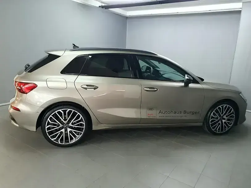 Używany Audi A3 Advanced Plus 150 KM (110 kW) 2024 Beżowy Sedan/Limuzyna