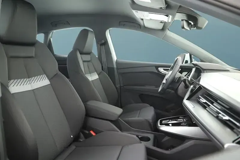 Gebraucht Audi Q4 Sportback e-tron 210 kW (286 PS) 2025 Weiß SUV