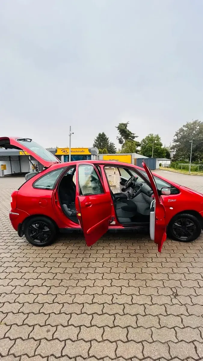 Gebraucht Citroën Xsara 80 PS (58 kW) 2007 Rot Van / Kleinbus