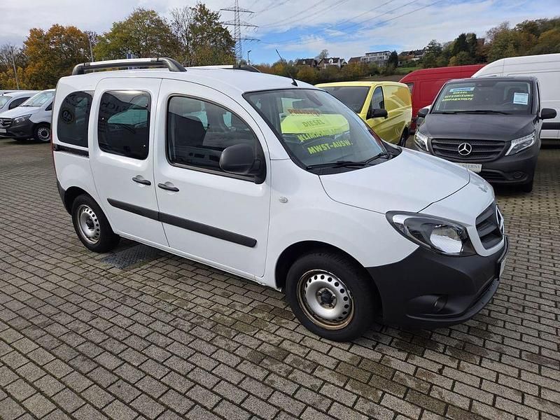 Gebraucht Mercedes Citan 111 116 PS (85 kW) 2020 Weiß Kombi