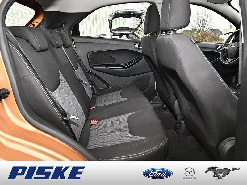 Gebraucht Ford Ka Plus Cool & Sound Edition 86 PS (63 kW) 2017 Gold Kleinwagen