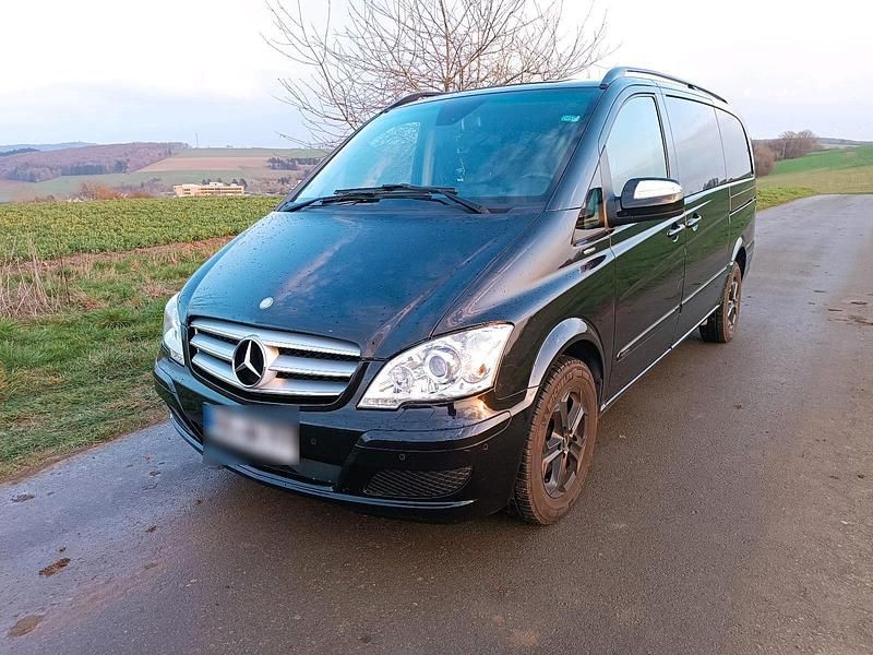 Gebraucht Mercedes Viano 224 PS (164 kW) 2014 Schwarz Van / Kleinbus
