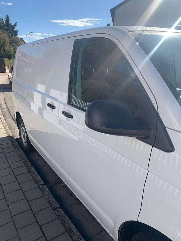 Gebraucht VW T6.1 110 PS (80 kW) 2020 Weiß Van