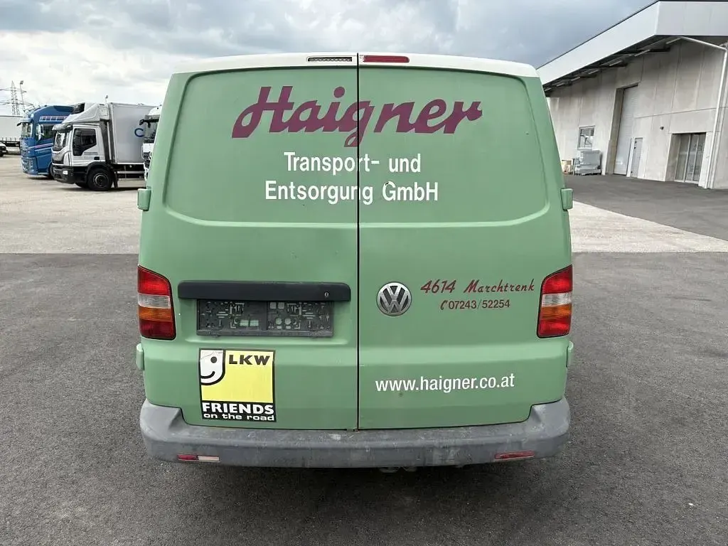 Gebraucht VW Transporter 102 PS (75 kW) 2006 Grün Van