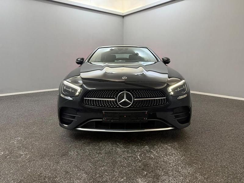 Gebraucht Mercedes E400 AMG line 330 PS (242 kW) 2021 Schwarz Cabrio