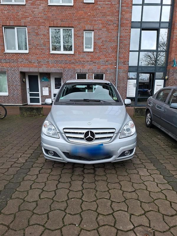 Silber Gebraucht 2008 Mercedes 170 Kombi | 5.400 € (Fairer Preis) - Bild 1/4