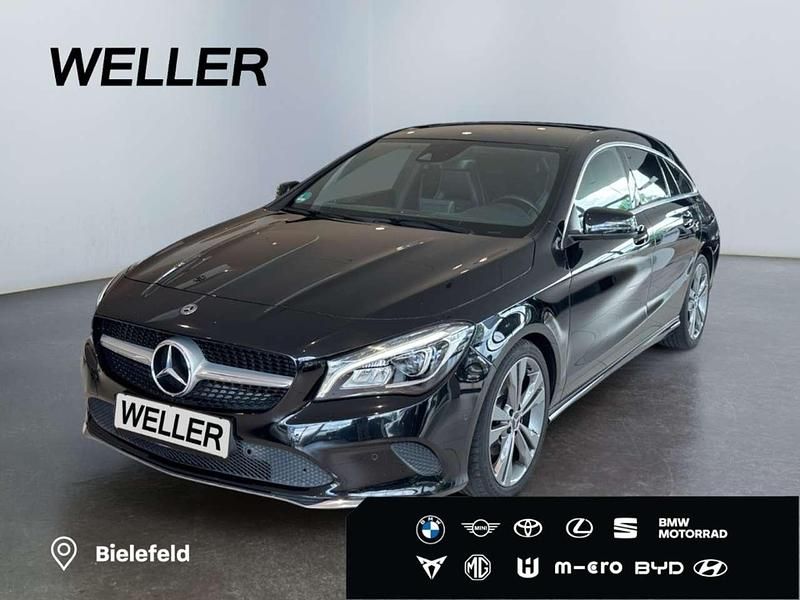 Kosmosblack Gebraucht 2017 Mercedes CLA220 Urban Limousine | 19.990 € (Fairer Preis) - Bild 1/3