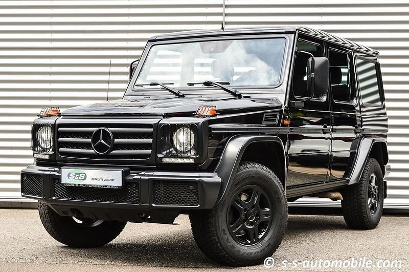 Obsidianschwarz metallic Gebraucht 2016 Mercedes G350 SUV | 72.900 € (Etwas zu teuer) - Bild 1/4