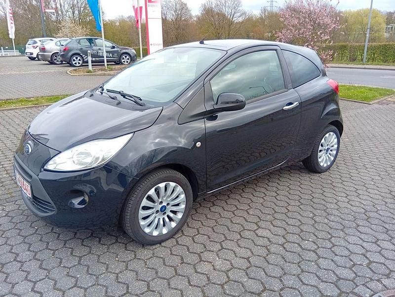 Gebraucht Ford Ka Ambiente 69 PS (50 kW) 2015 Schwarz Kleinwagen