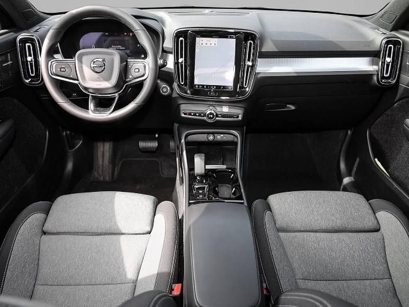 Gebraucht Volvo XC40 Plus 163 PS (119 kW) 2023 Schwarz SUV