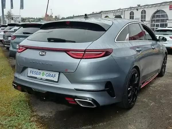 Second-hand Kia Ceed 204 CP (150 kW) 2021 Argintiu Hatchback