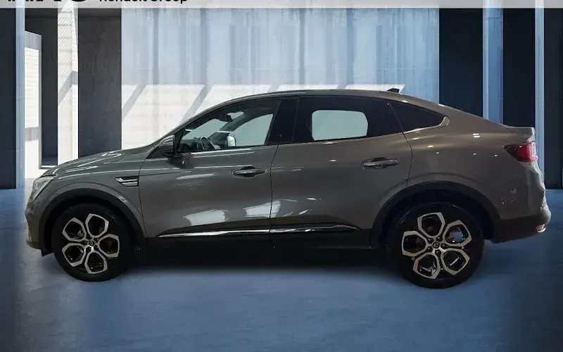 Gebraucht Renault Arkana Intens 140 PS (102 kW) 2022 Grau SUV