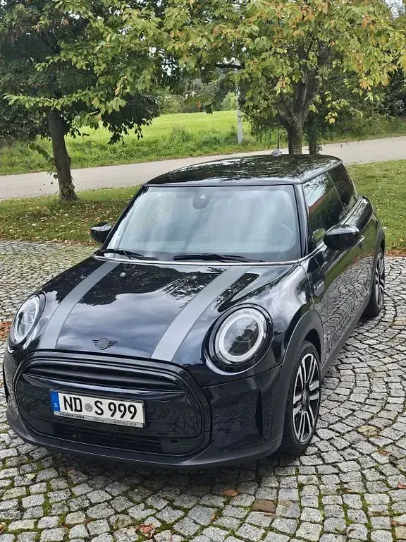 Occasion Mini Cooper 136 ch (100 kW) 2023 Noir Citadine