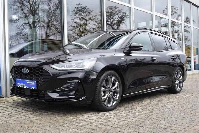 Gebraucht Ford Focus ST-Line 155 PS (114 kW) 2024 Obsidianschwarz metallic Kombi