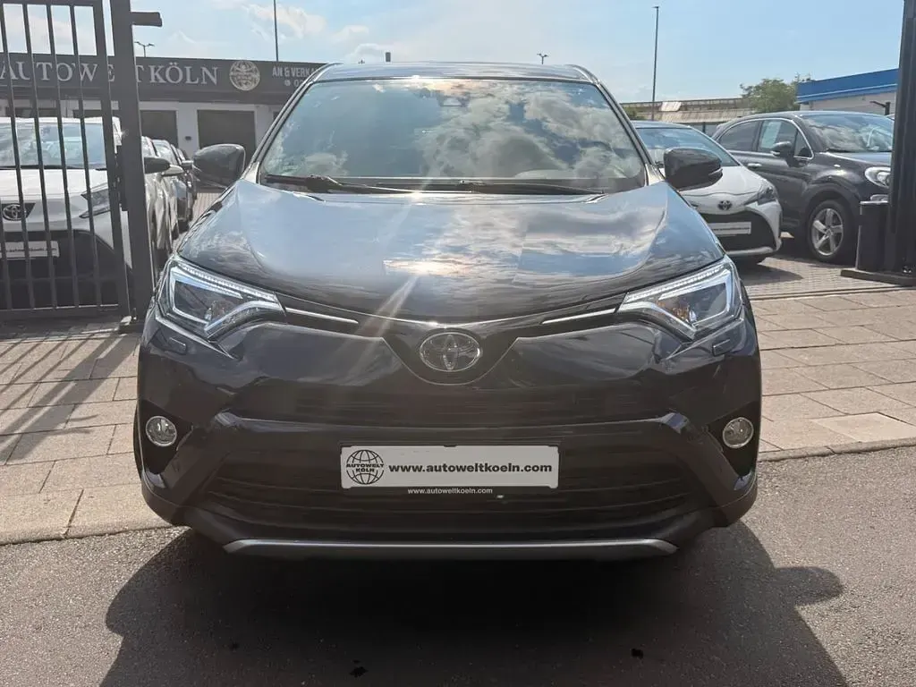 Gebraucht Toyota RAV4 Hybrid Team 197 PS (144 kW) 2019 Schwarz SUV
