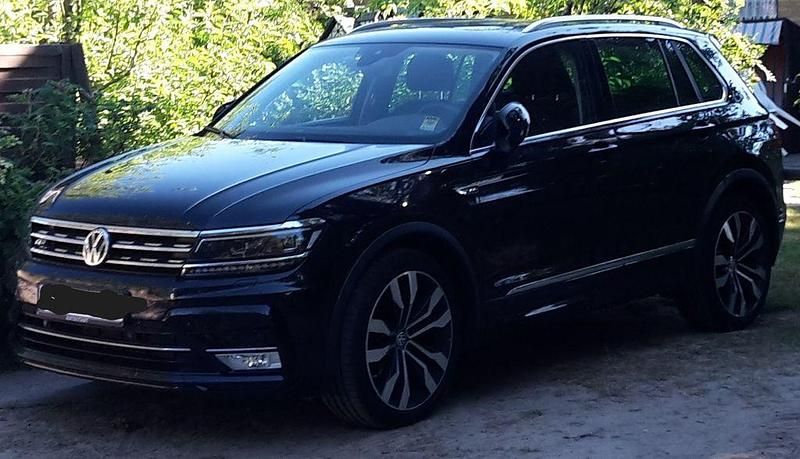 Gebraucht VW Tiguan R-line 150 PS (110 kW) 2016 Schwarz SUV