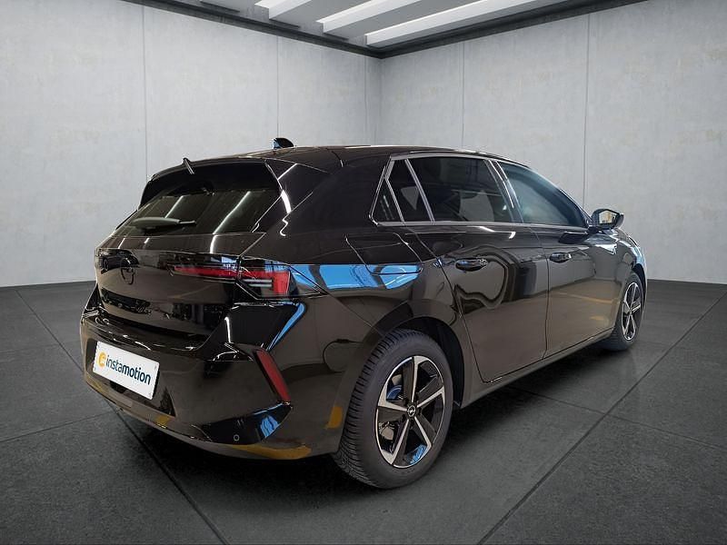 Gebraucht Opel Astra 131 PS (96 kW) 2025 Schwarz Limousine