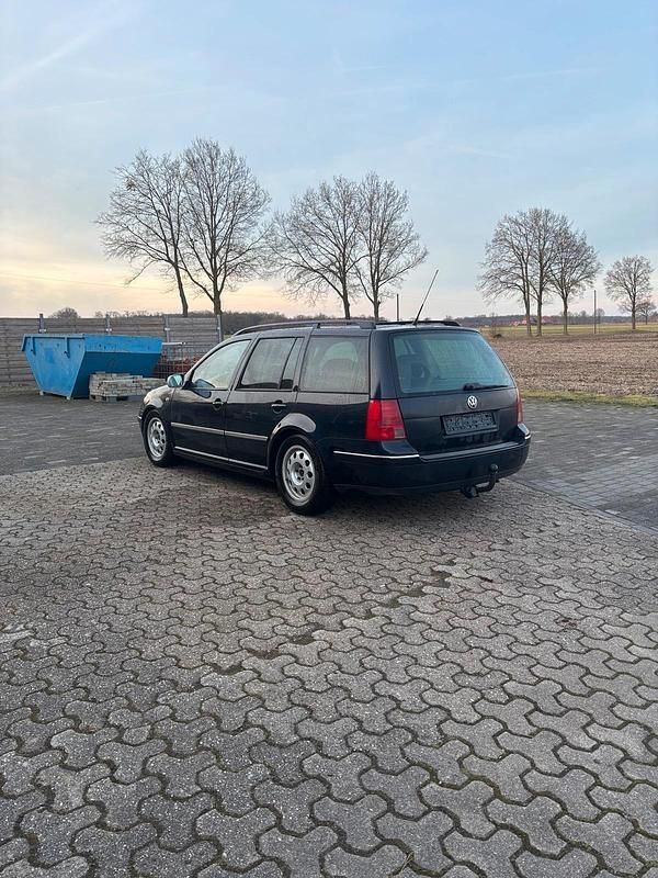 Gebraucht VW Bora 110 PS (80 kW) 2002 Blau Kombi