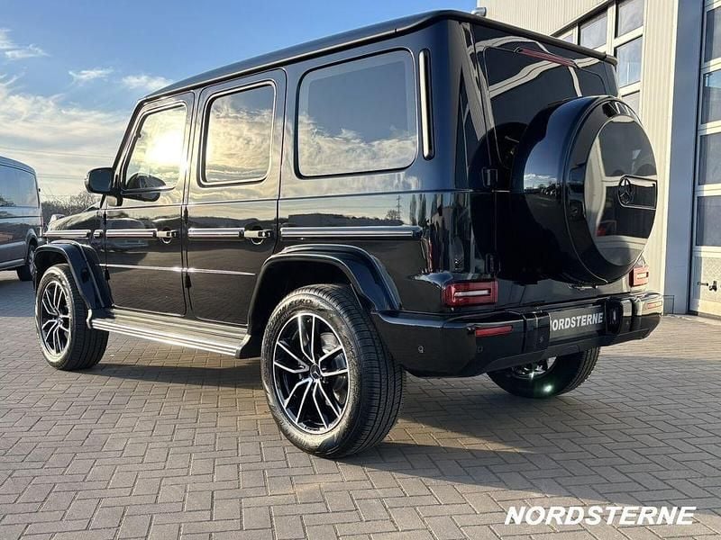 Gebraucht Mercedes G500 AMG line 421 PS (309 kW) 2022 Obsidianschwarz SUV