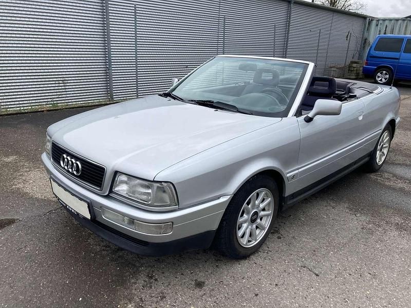 Gebraucht Audi Cabriolet 133 PS (97 kW) 1993 Ly7t  kristallsilber metallic Cabrio