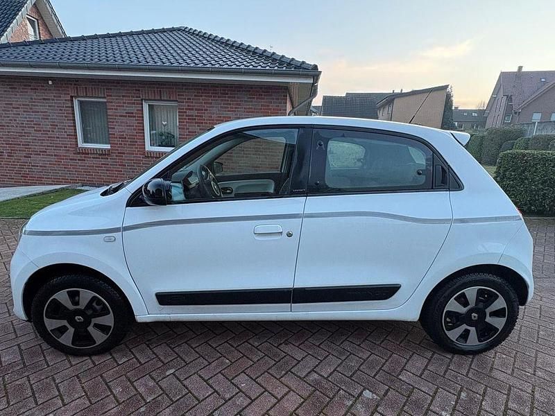 Gebraucht Renault Twingo 71 PS (52 kW) 2016 Weiß Kleinwagen