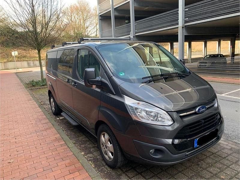 Gebraucht Ford Transit Custom 131 PS (96 kW) 2017 Braun Van / Kleinbus