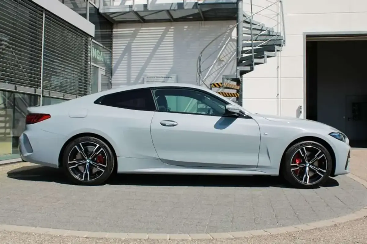 Neu BMW 430 Performance 258 PS (189 kW) 2026 M brooklyn grau metallic Coupé