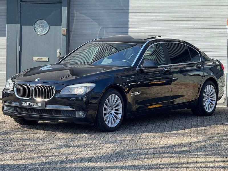 Gebraucht BMW 730L Executive 211 PS (155 kW) 2012 Schwarz Limousine