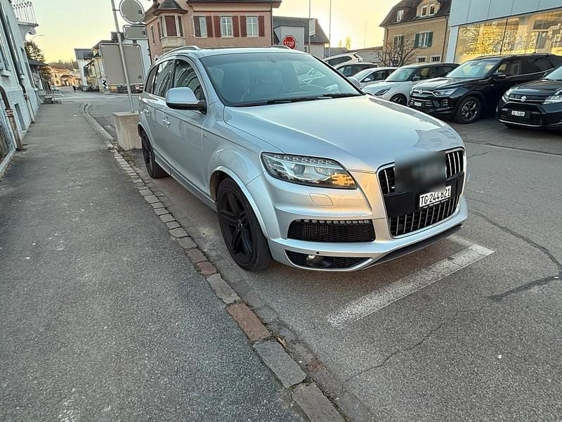 Silber Gebraucht 2010 Audi Q7 S-Line SUV | 9.500 € (Guter Preis) - Bild 1/4