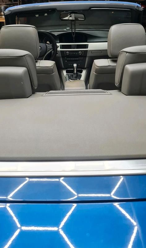 Gebraucht BMW 335 Cabriolet 306 PS (225 kW) 2007 Blau Cabrio