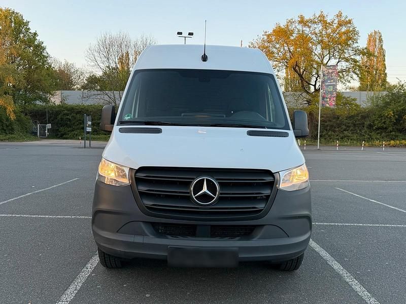Gebraucht Mercedes Sprinter 150 PS (110 kW) 2023 Weiß Van