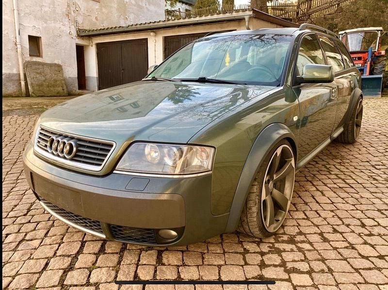 Grün Gebraucht 2001 Audi A6 Allroad Kombi | 19.500 € - Bild 1/4