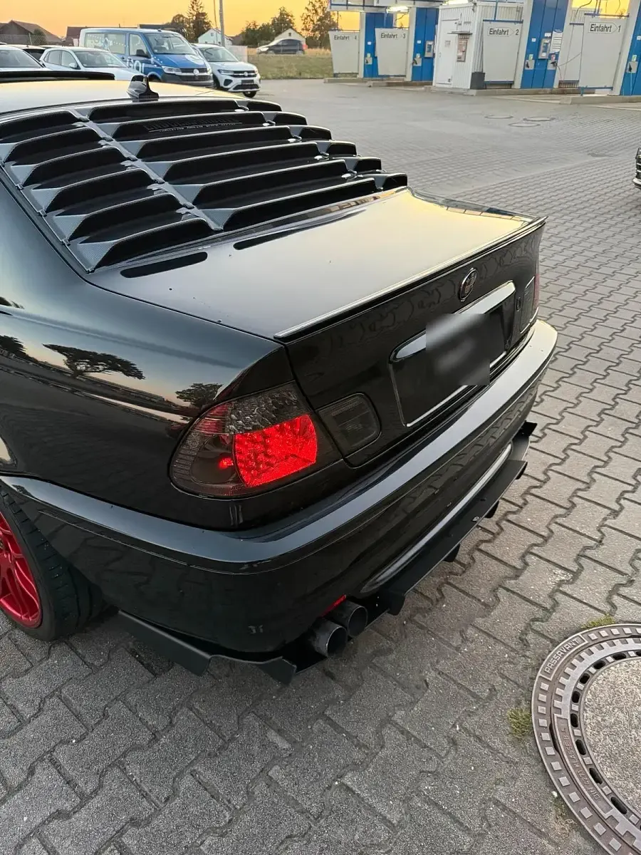Gebraucht BMW 320 M Sport 170 PS (125 kW) 2003 Schwarz Coupé