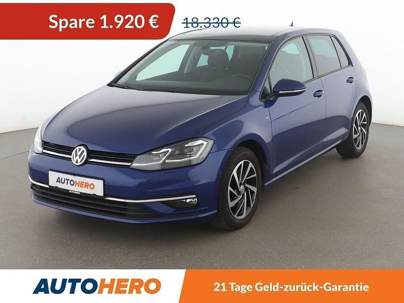 Blau Gebraucht 2018 VW Golf VII Join Limousine | 16.410 € (Guter Preis) - Bild 1/3