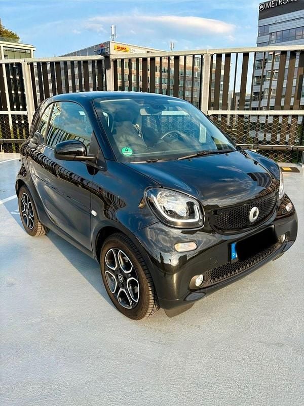 Schwarz Gebraucht 2019 Smart ForTwo Coupé Prime Kleinwagen | 13.500 € (Guter Preis) - Bild 1/4