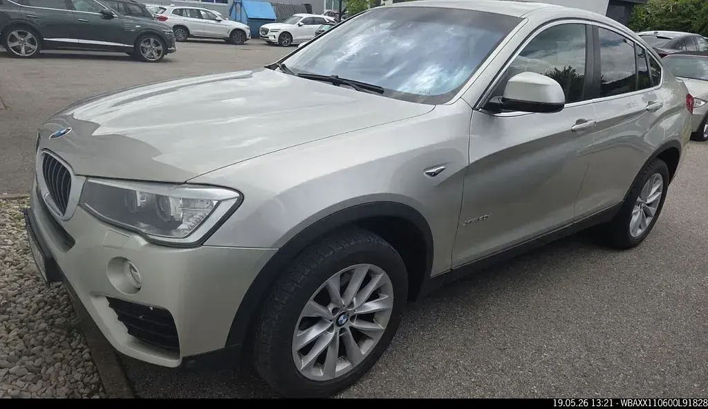 Gebraucht BMW X4 190 PS (139 kW) 2015 Silber SUV