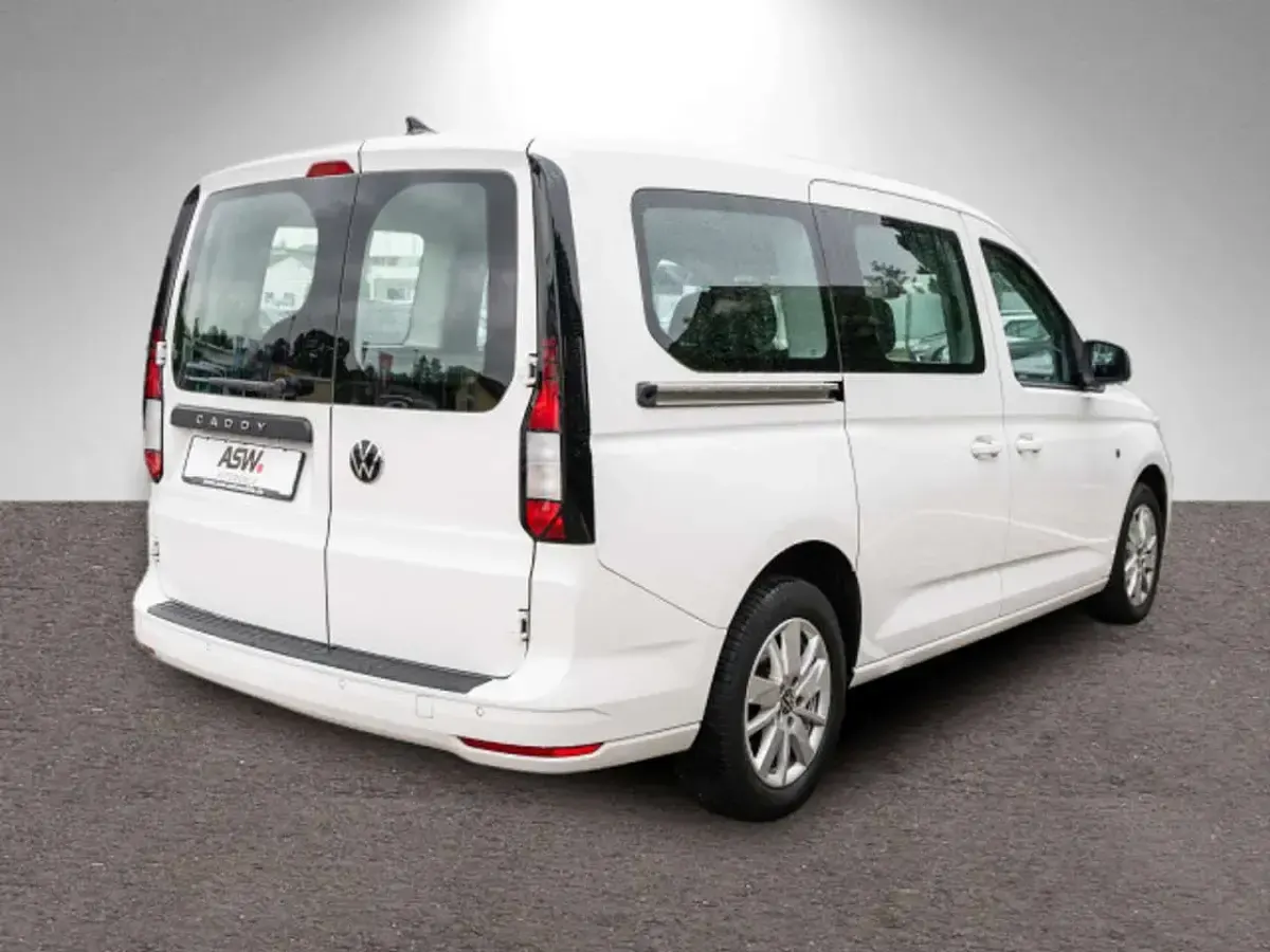 Gebraucht VW Caddy Life 114 PS (83 kW) 2022 Candyweiß Van / Kleinbus