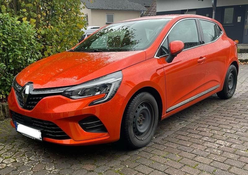 Orange Gebraucht 2021 Renault Clio V Intens Kleinwagen | 12.750 € (Guter Preis) - Bild 1/4