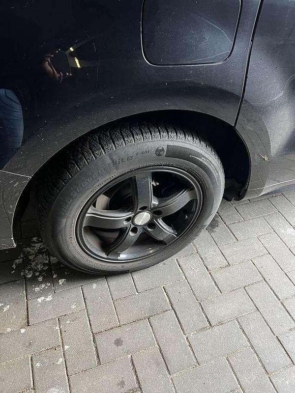 Gebraucht VW Sharan Match 150 PS (110 kW) 2012 Schwarz Van / Kleinbus