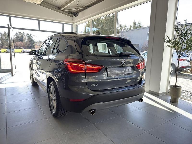 Gebraucht BMW X1 Advantage 192 PS (141 kW) 2018 Grau SUV