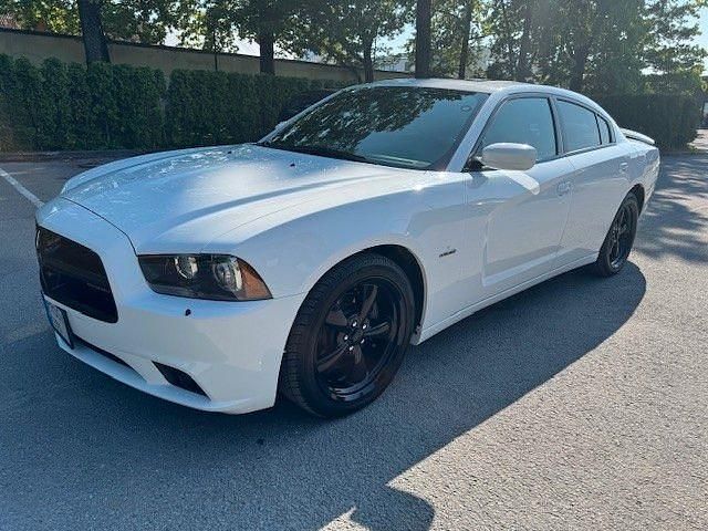 Gebraucht Dodge Charger 375 PS (275 kW) 2014 Weiß Limousine
