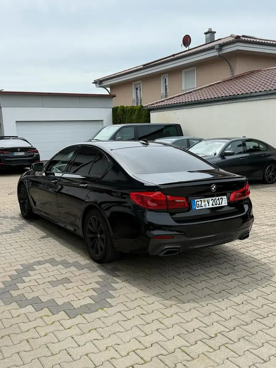 Gebraucht BMW 540 M Sport 320 PS (235 kW) 2018 Schwarz Limousine