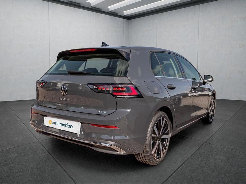 Gebraucht VW Golf VIII 150 PS (110 kW) 2025 Grau Kleinwagen