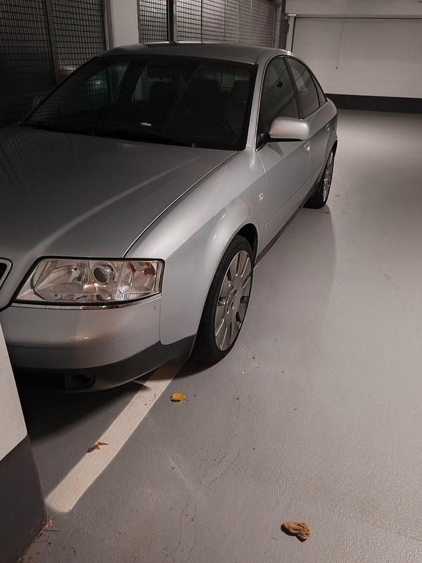 Silber Gebraucht 1998 Audi A6 Limousine | 1.800 € (Guter Preis) - Bild 1/4