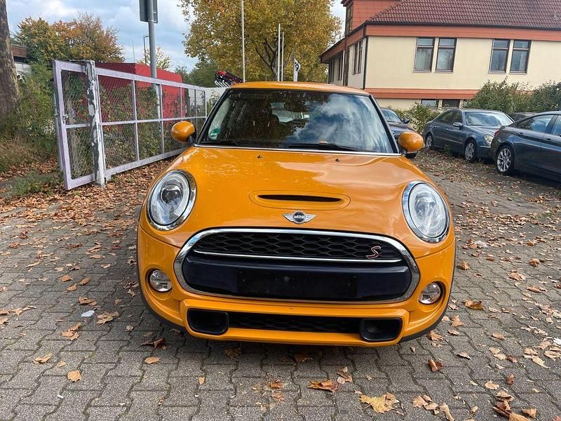 Gebraucht Mini Cooper SD 170 PS (125 kW) 2015 Orange Kleinwagen