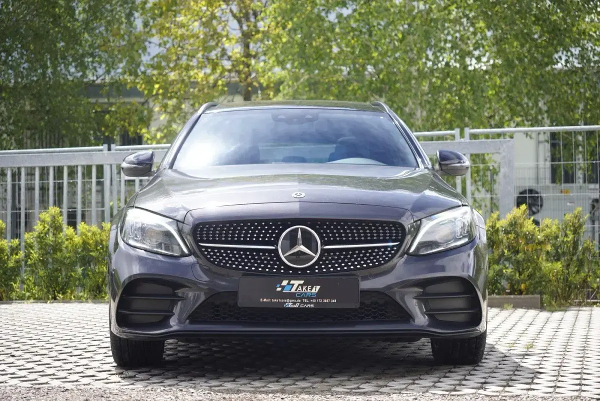 Gebraucht Mercedes C300 AMG line 245 PS (180 kW) 2020 Grau Kombi