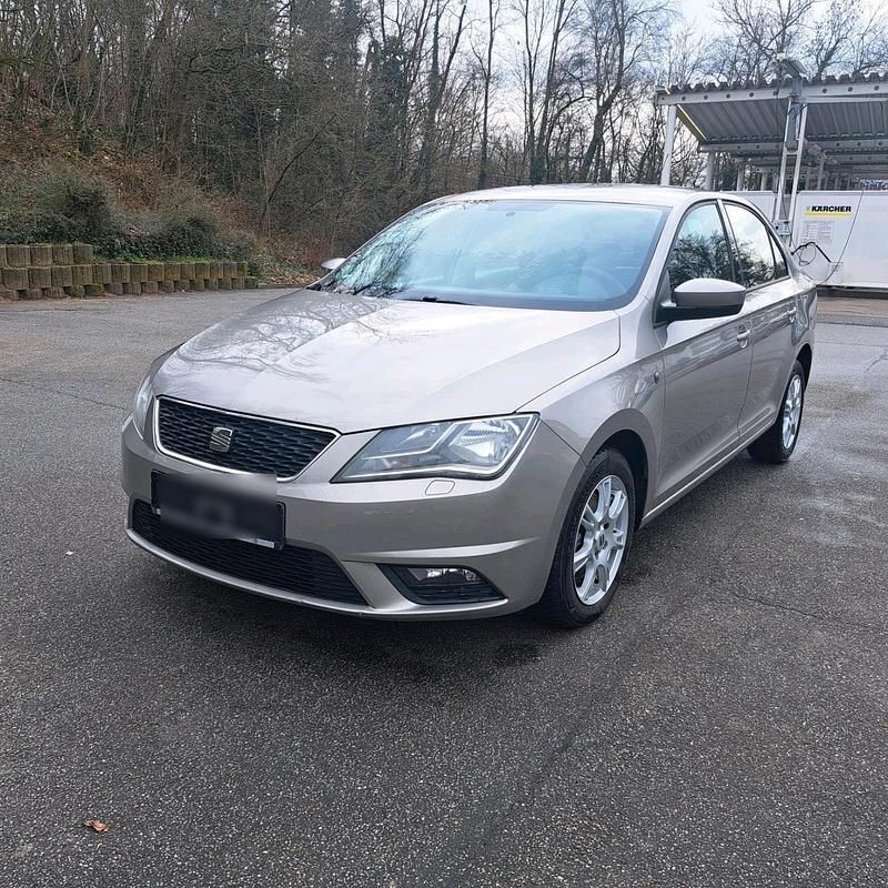 Gebraucht Seat Toledo 105 PS (77 kW) 2013 Gold Kleinwagen