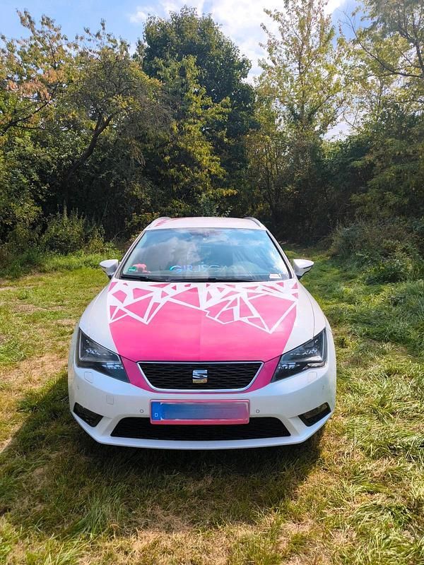 Weiß Gebraucht 2015 Seat Leon Kombi | 8.500 € (Superpreis) - Bild 1/4