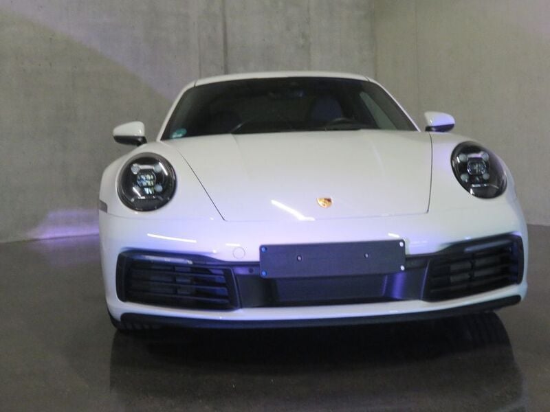 Weiß Gebraucht 2021 Porsche 911 Carrera 4 | 108.900 € - Bild 1/4