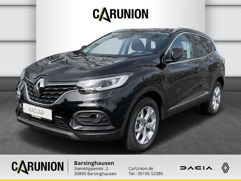 Black pearlschwarz metallic Gebraucht 2022 Renault Kadjar Zen SUV | 17.860 € (Guter Preis) - Bild 1/4